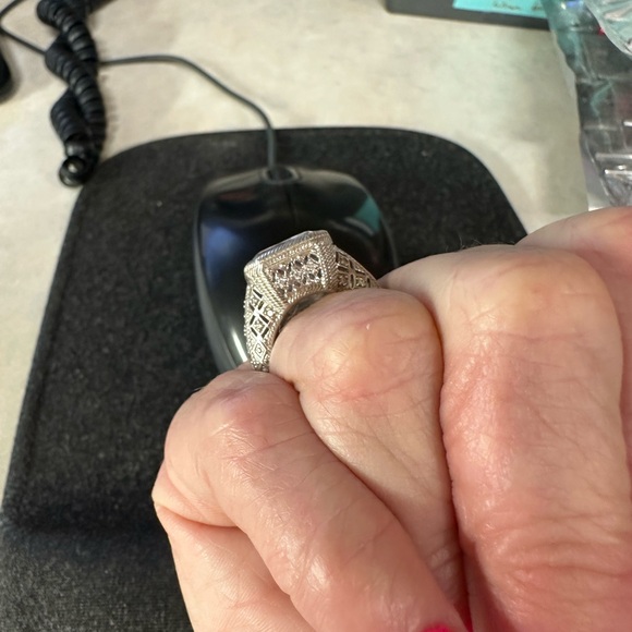 Judith Ripka Ring - Picture 8 of 8